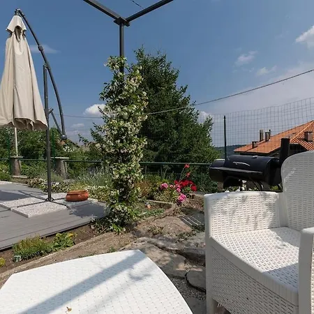 Daire Maggiore Terra +terrace Colazza